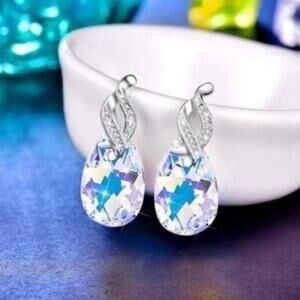 Swarovski Crystal 18K Gold Drop Dangle Earrings